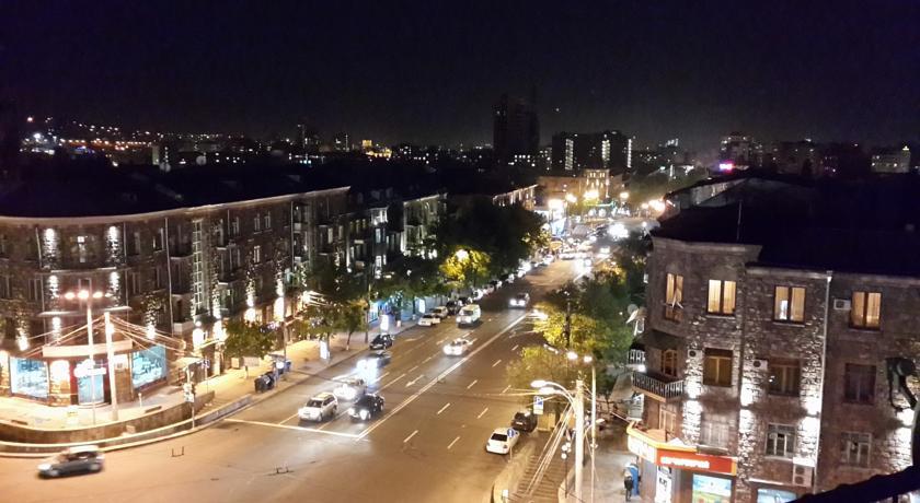 Yerevan-Sky With Terrace ห้อง รูปภาพ